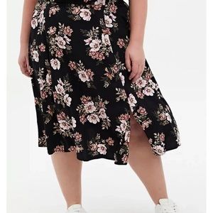 BLACK FLORAL CHALLIS SLIT A-LINE MIDI SKIRT size 3